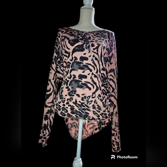 Charlie B Large Pink Leopard Long Sleeve Stretchy Top - Picture 6 of 9